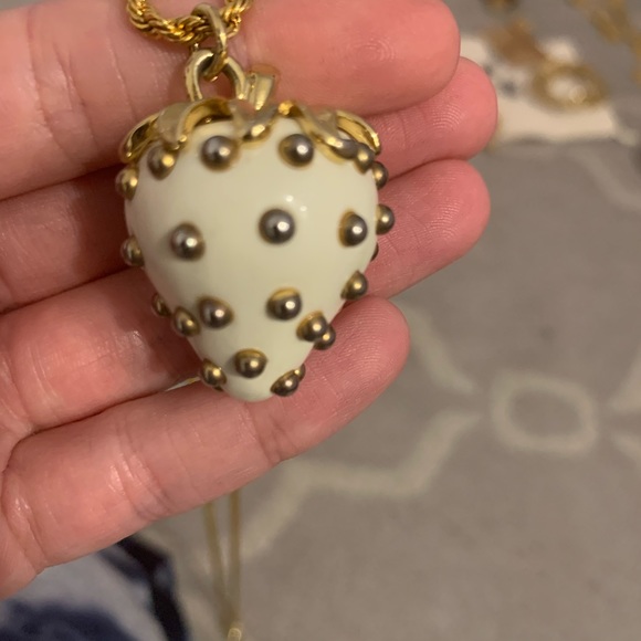 Kenneth Jay Lane Strawberry Pendant - Picture 6 of 7